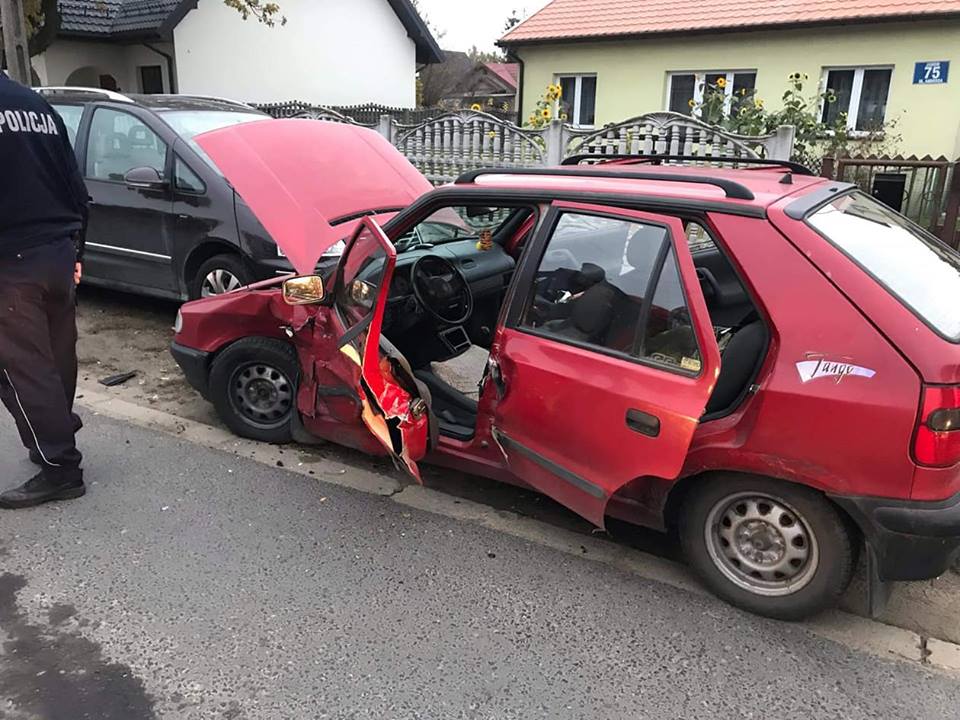 65. 22.10.2018 – Wypadek z udziałem trzech samochodów – Janów ul. Andersa